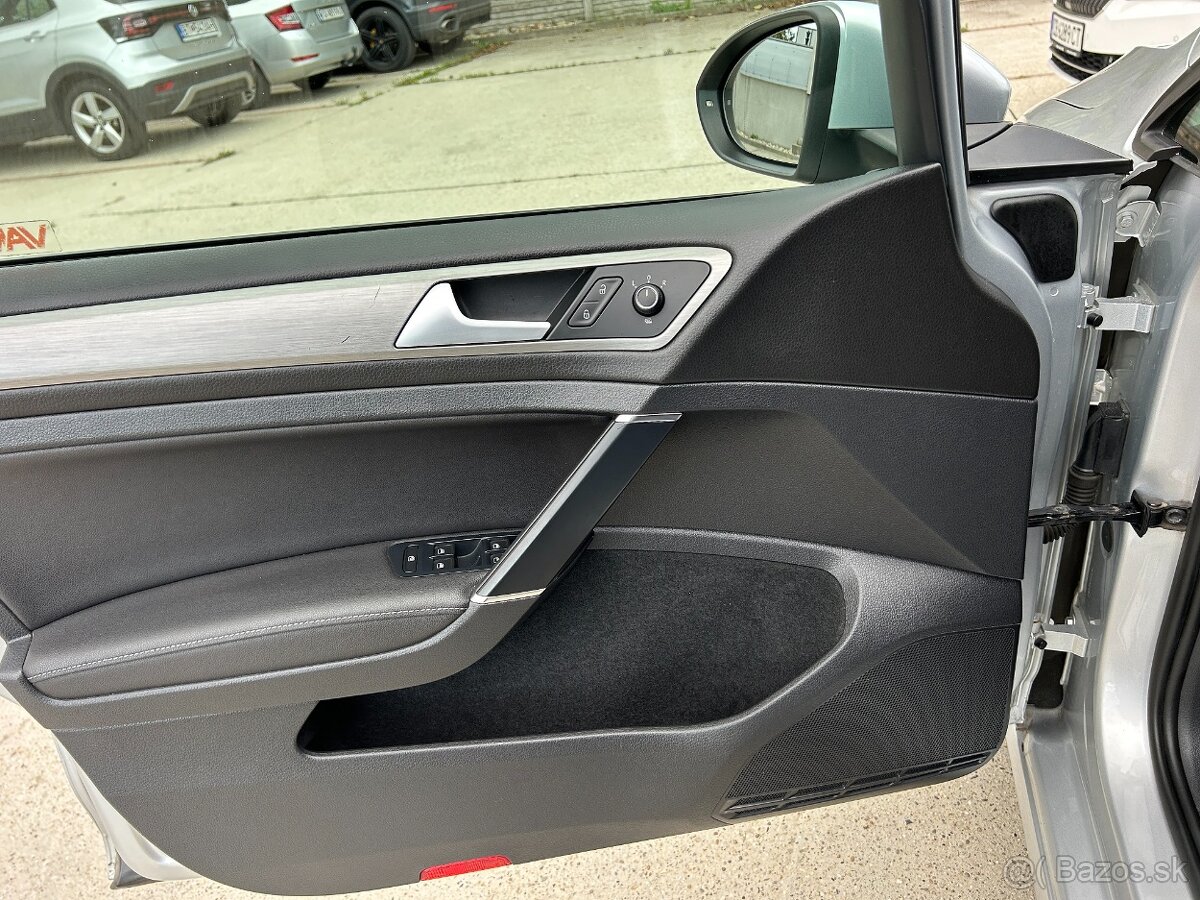 VW GOLF VARIANT 1,6 TDI,r.v2014,KÚP. SK,2.MAJITEĽ,PO SERVISE - 15