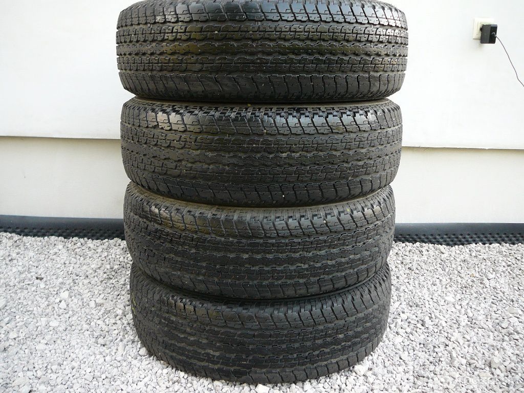 PNEUMATIKY ZIMNE AJ R18 - 15