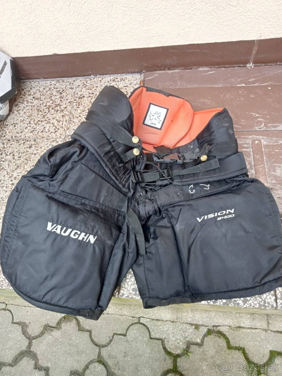 Brankárska výstroj - 15