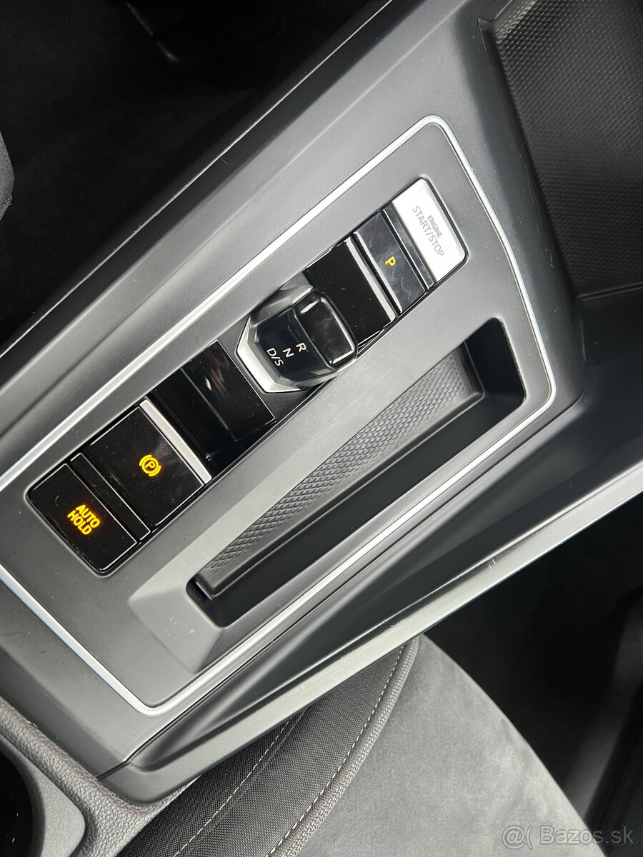 VW Golf VIII Variant 2.0 TDI 85kw DSG - 15