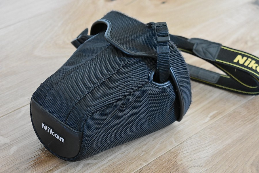 Nikon d3200 s VR AF 18-55 + brasna - nafotene 17 tisic.sn. - 15