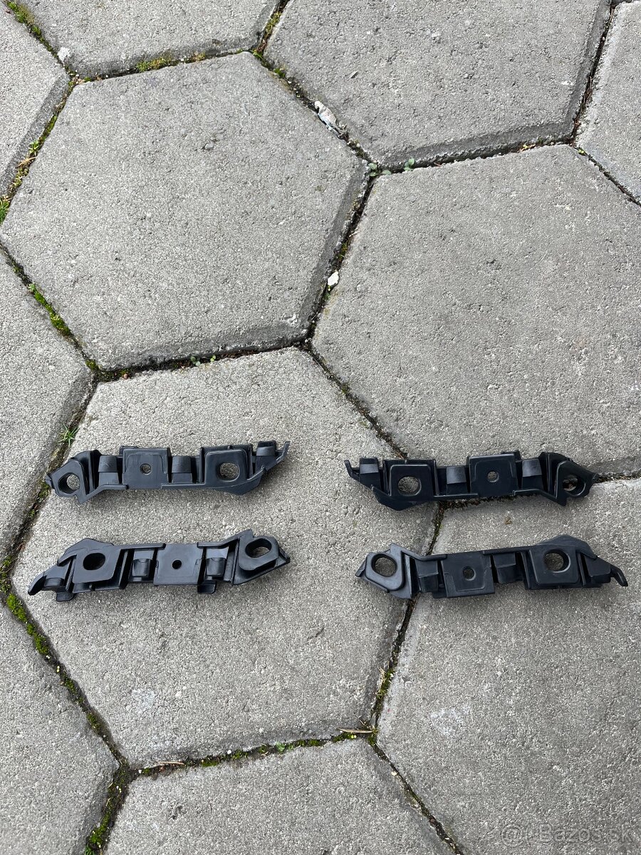 Mercedes nahradne diely - 15