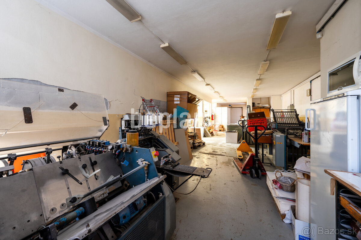 Na predaj polyfunkčná budova v centre Martina - 15