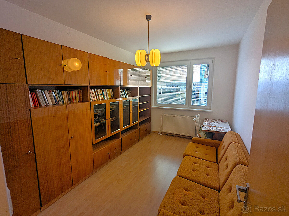 Atraktívny,veľký 4 izb. Sídl.III, Nešpora, OV, Lo, 5p, 98m2 - 15