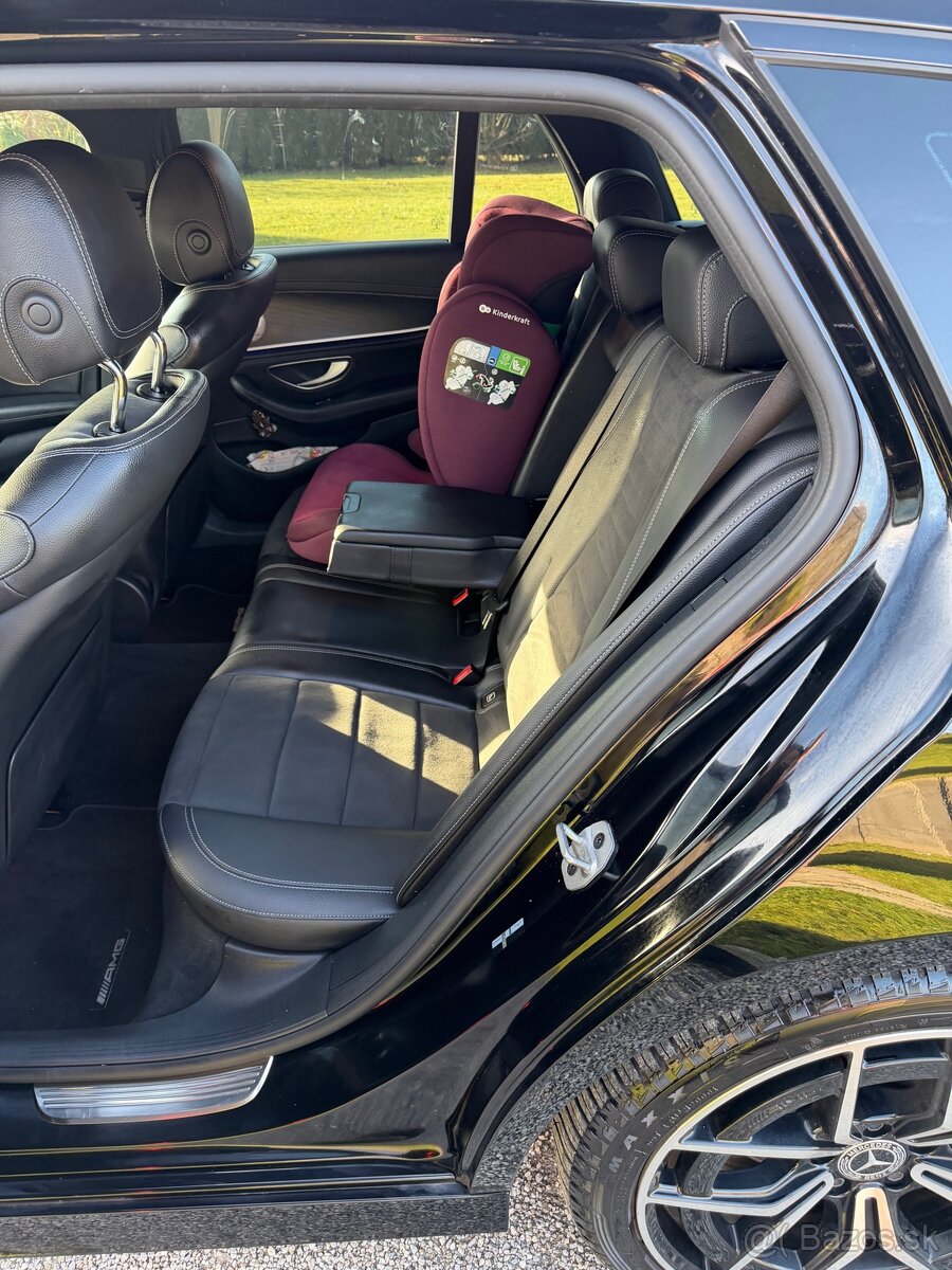 Mercedes Benz E220d,147kW,Amg line - 15