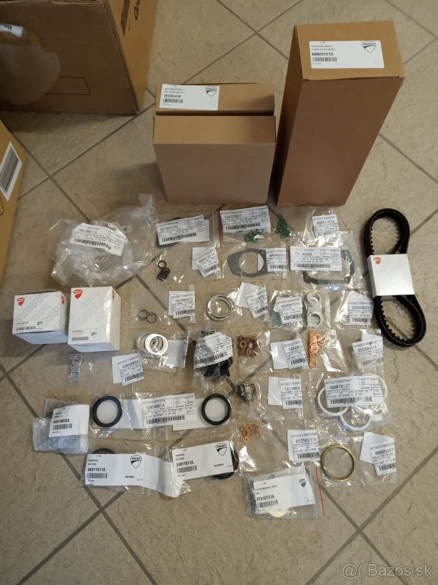 Ducati monster 750 - 15