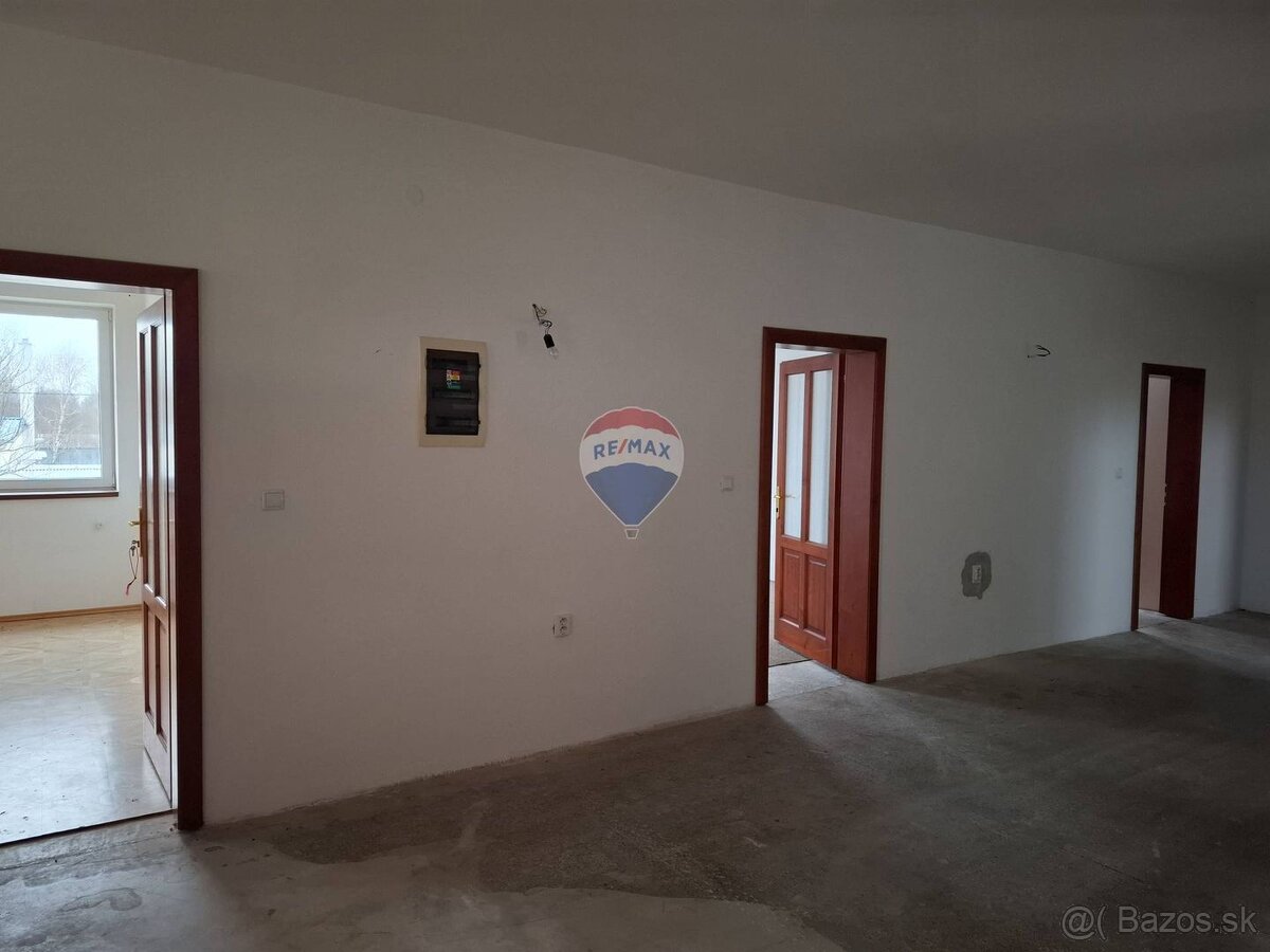 INVESTIČNÁ PRÍLEŽITOSŤ ROKA: Administratívny objekt s neobme - 15