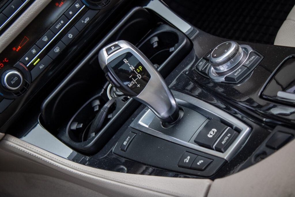 BMW 530d Touring xDrive 190kW AT/8 - 15