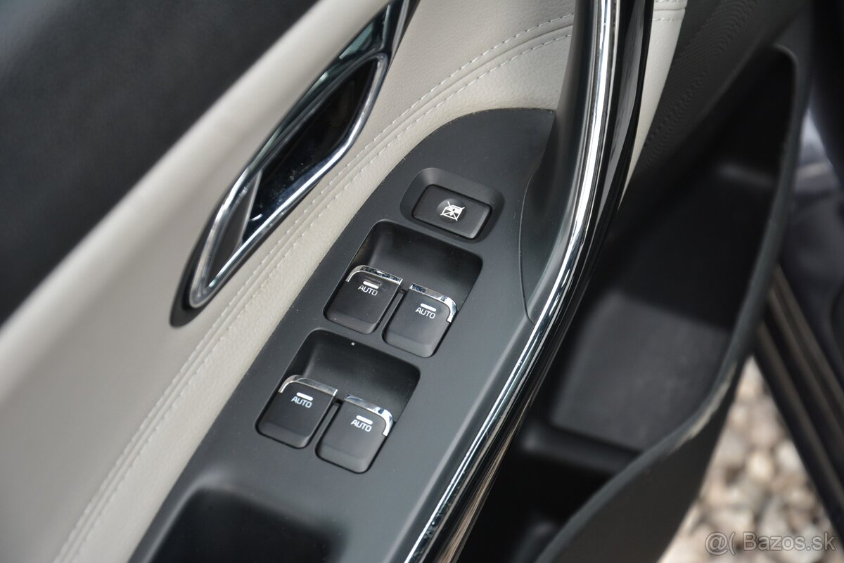 KIA Ceed 1.60 CRDi, Platinum, Automat, Xenon, TOP stav - 15