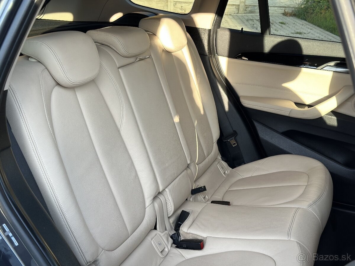 BMW X1 SDrive 18d Sport Line A/T HEAD UP DISPLAY KOŽA LED - 15