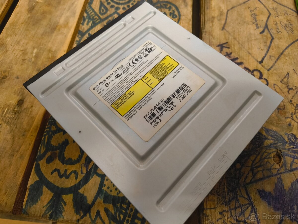 Predám súčiastky do počítača - 15