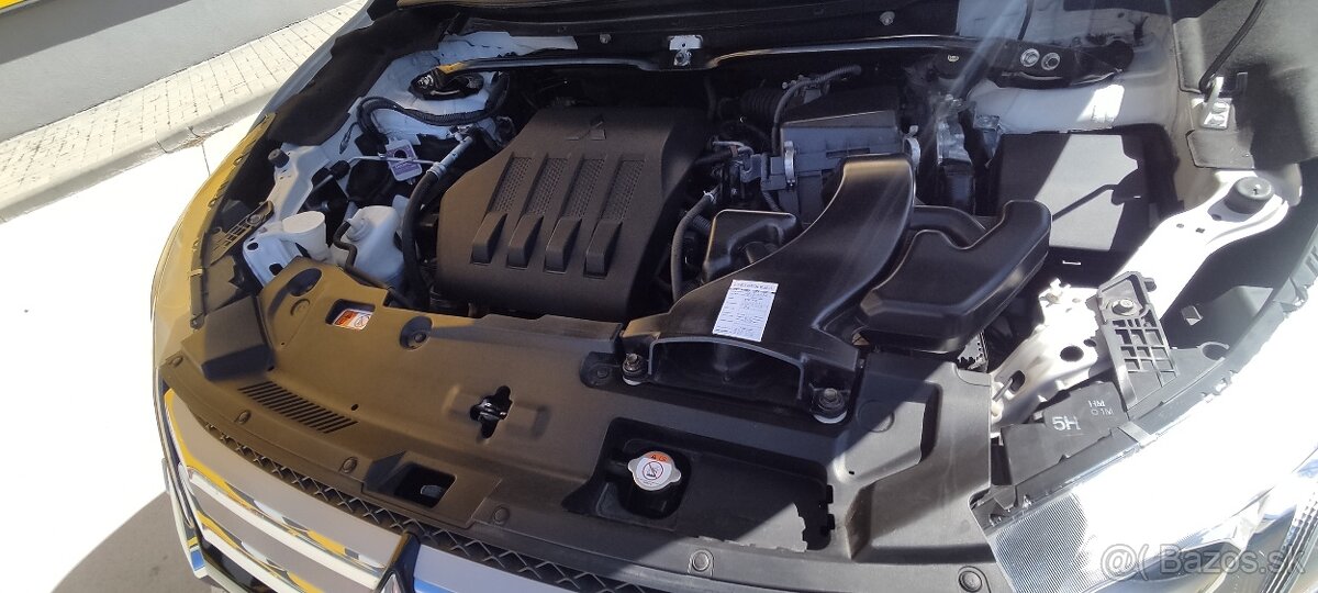 Predám - Mitsubishi eclipse cross 1,5Turbo 4X4 - 15