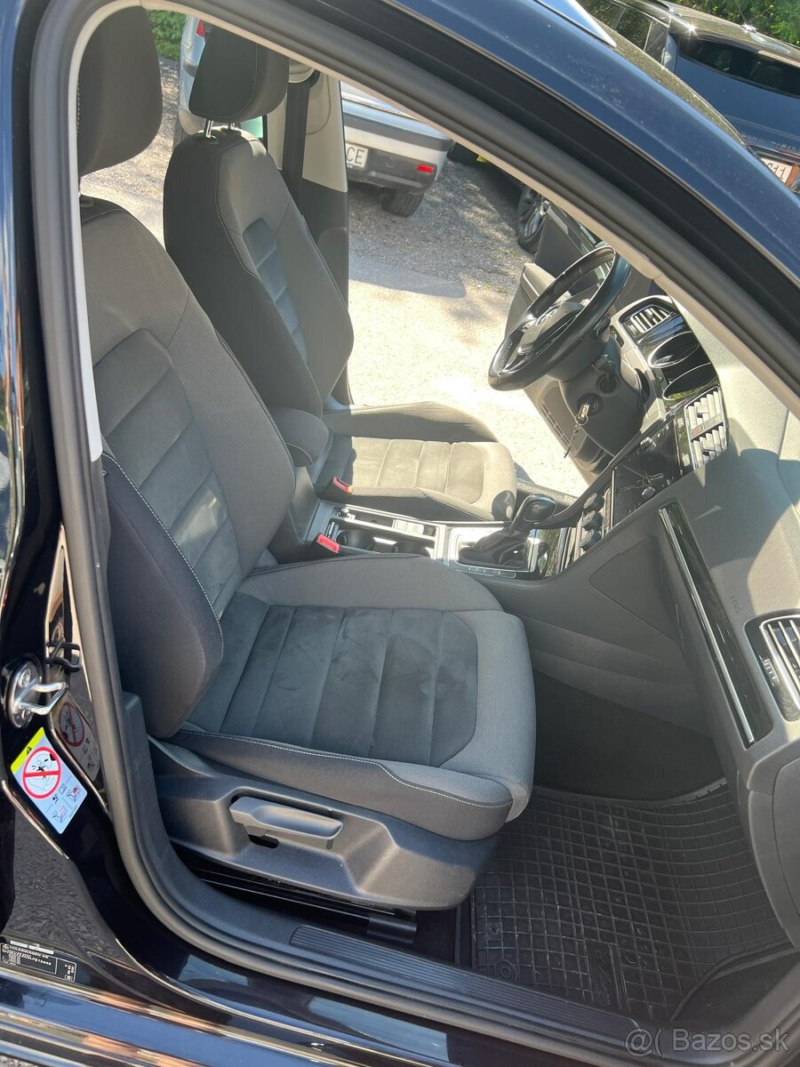 Volkswagen Golf Variant 2.0 TDI R-Line Highline DSG - 15