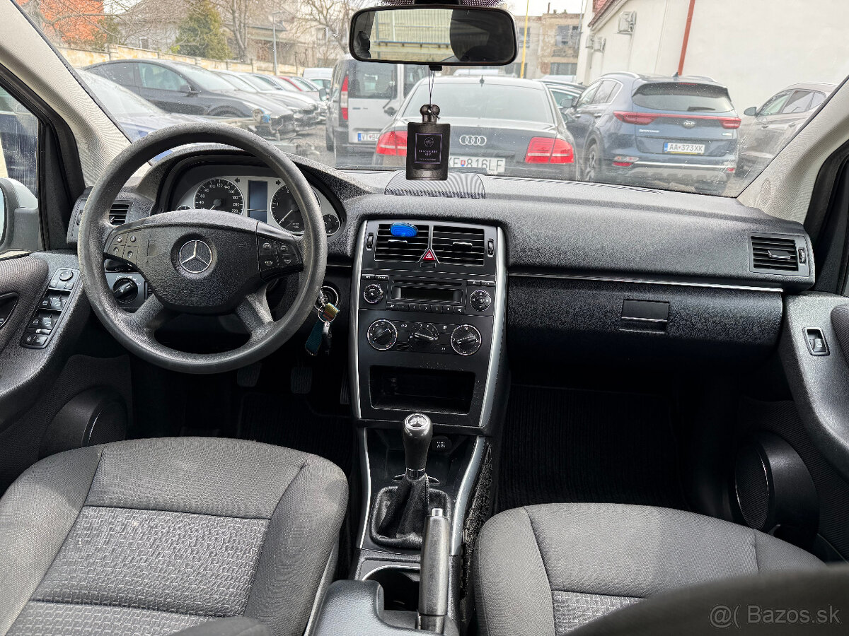 Mercedes-Benz B trieda 180 CDI - 15