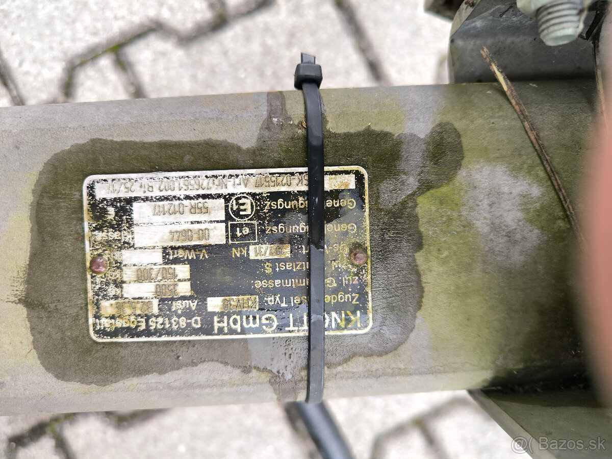 Nákladný príves UNIKOL s plachtou, nosnosť 2420 kg - 15