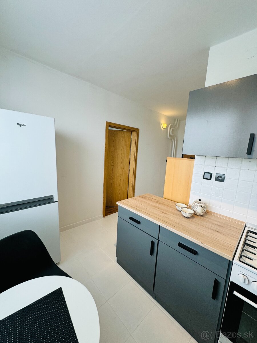 Krásny 1 izbový byt pri centre Trnava. - 15