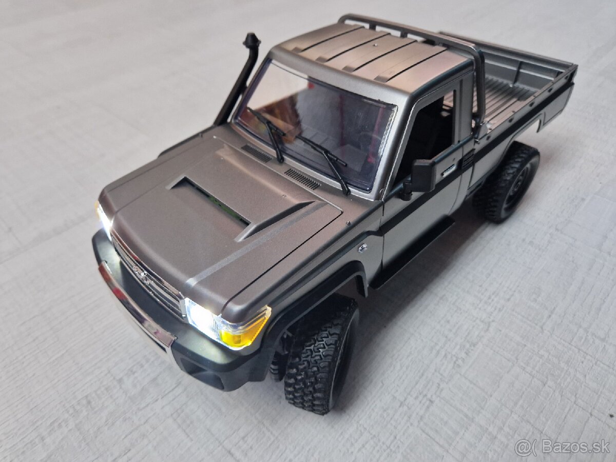 RC auto Toyota Land Cruiser 1:12 - 15