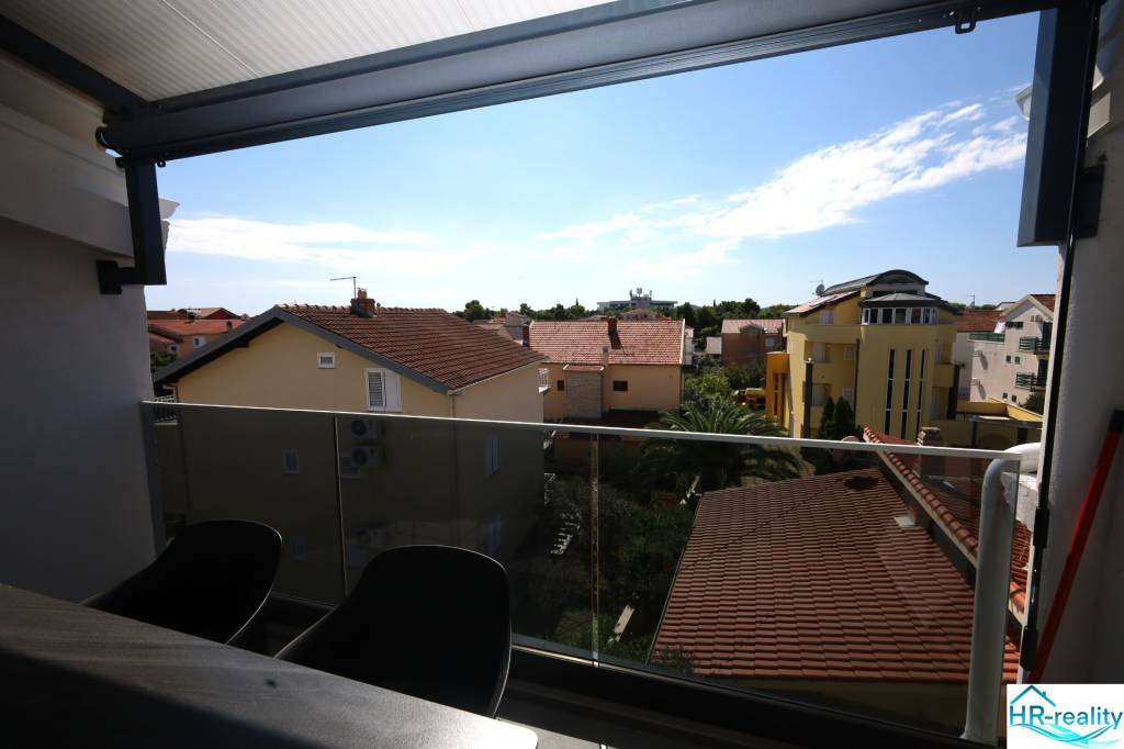 Vodice - moderný apartmán len 400m od mora - 15