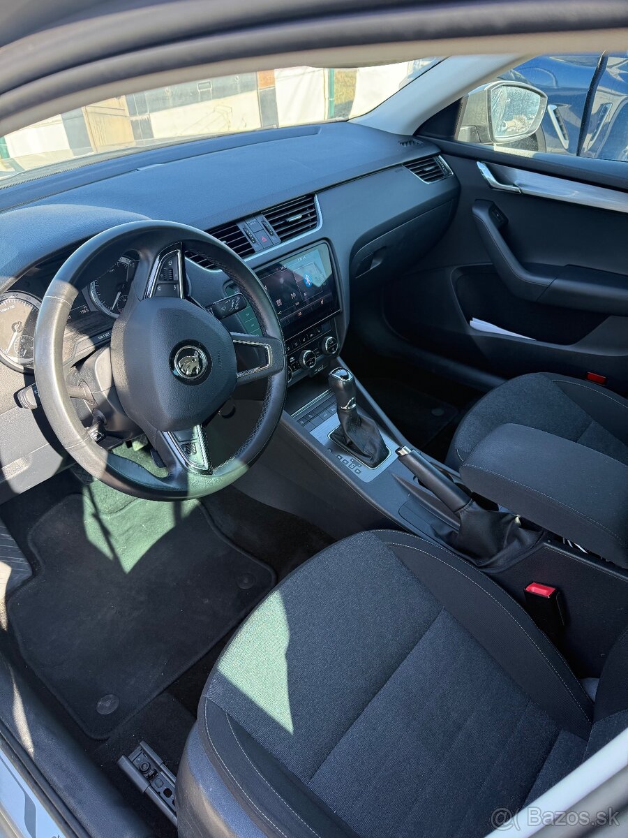 Škoda octavia 3 2019 - 15