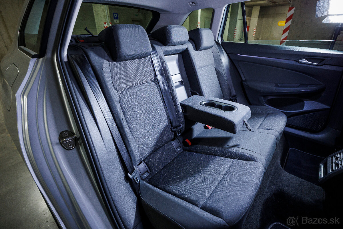 VW Golf Variant 2.0 TDI model 2022, manuál, ťažné, DPH - 15