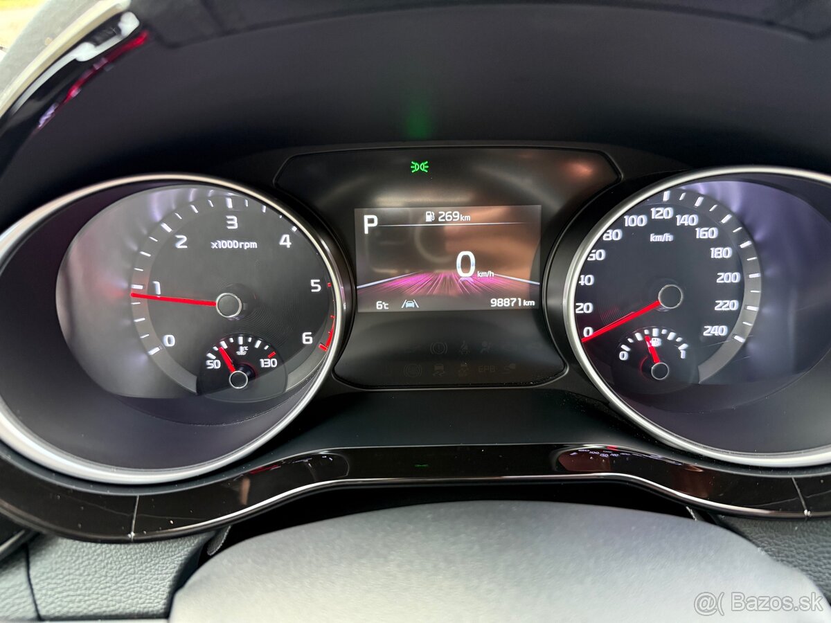 Kia Ceed SW 1.6 CRDi MHEV Gold A/T - 15