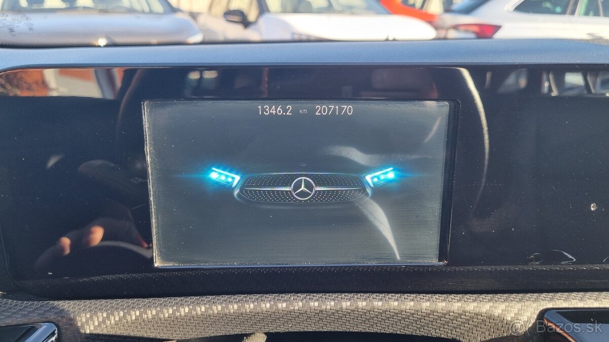 Mercedes-Benz CLA Shooting Brake 180 CDi 85KW M6 - 15