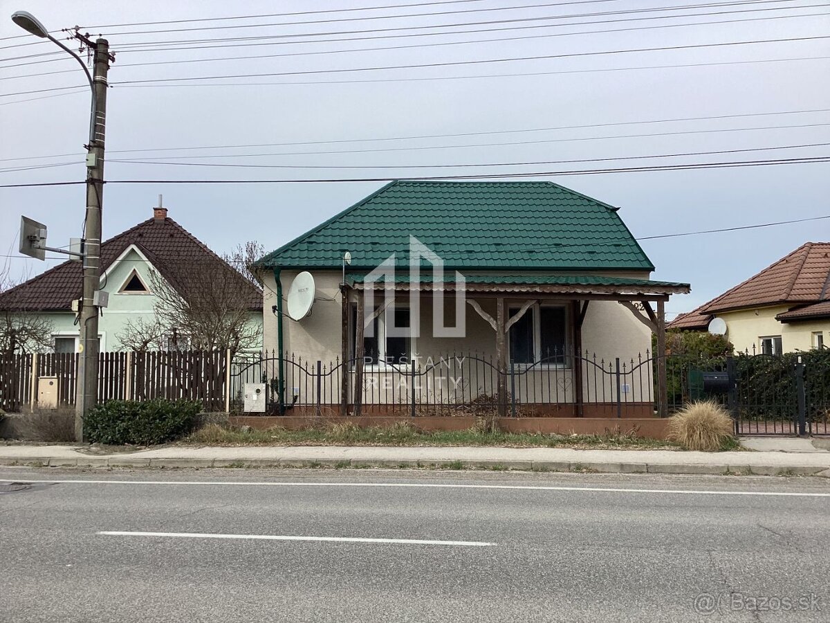 VÝHODNÁ CENA 4-izbový tehlový RD s krásnym pozemkom - 15