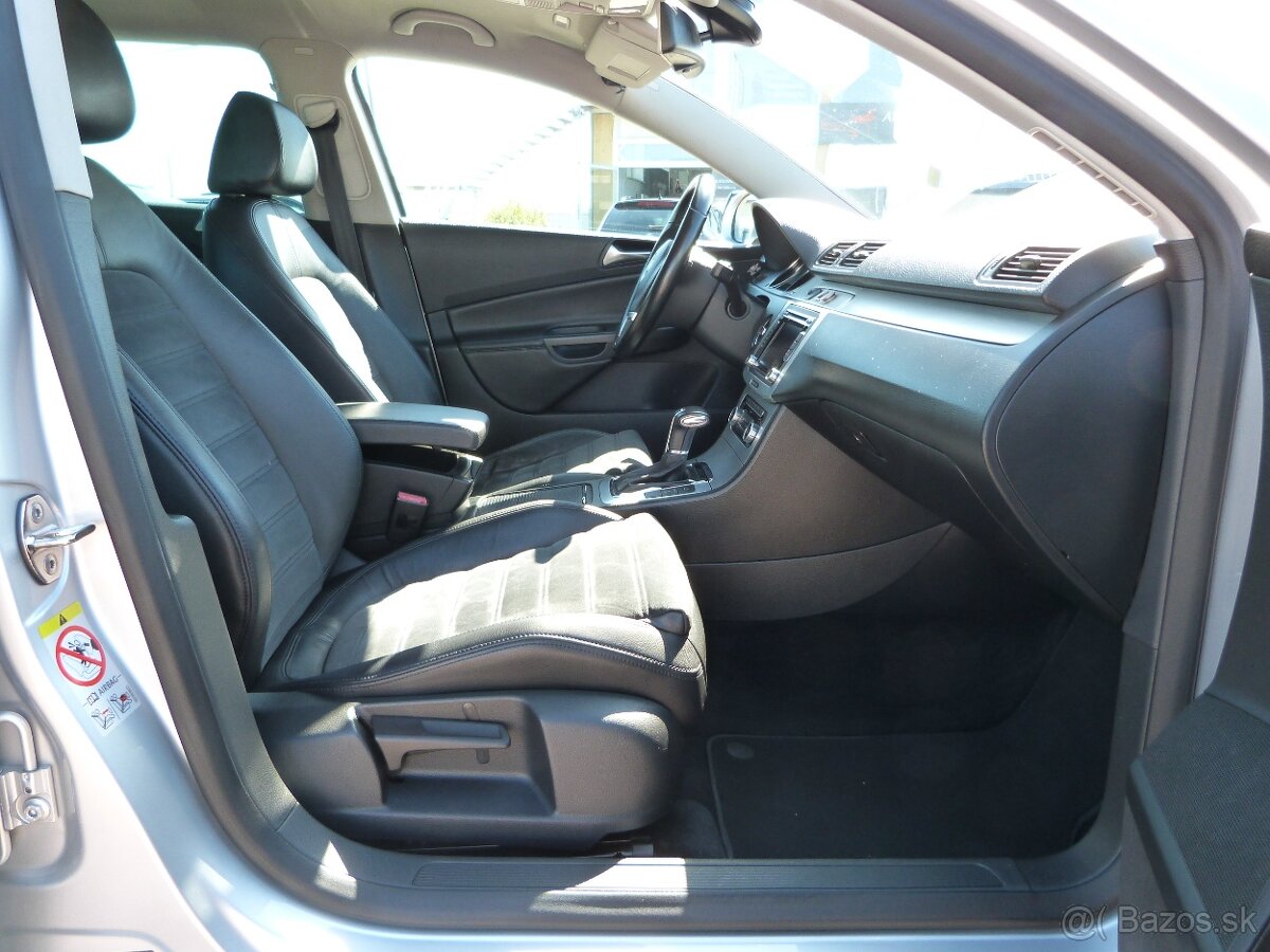 Volkswagen Passat Variant 3.2 V6 Sportline 4-Motion DSG - 15