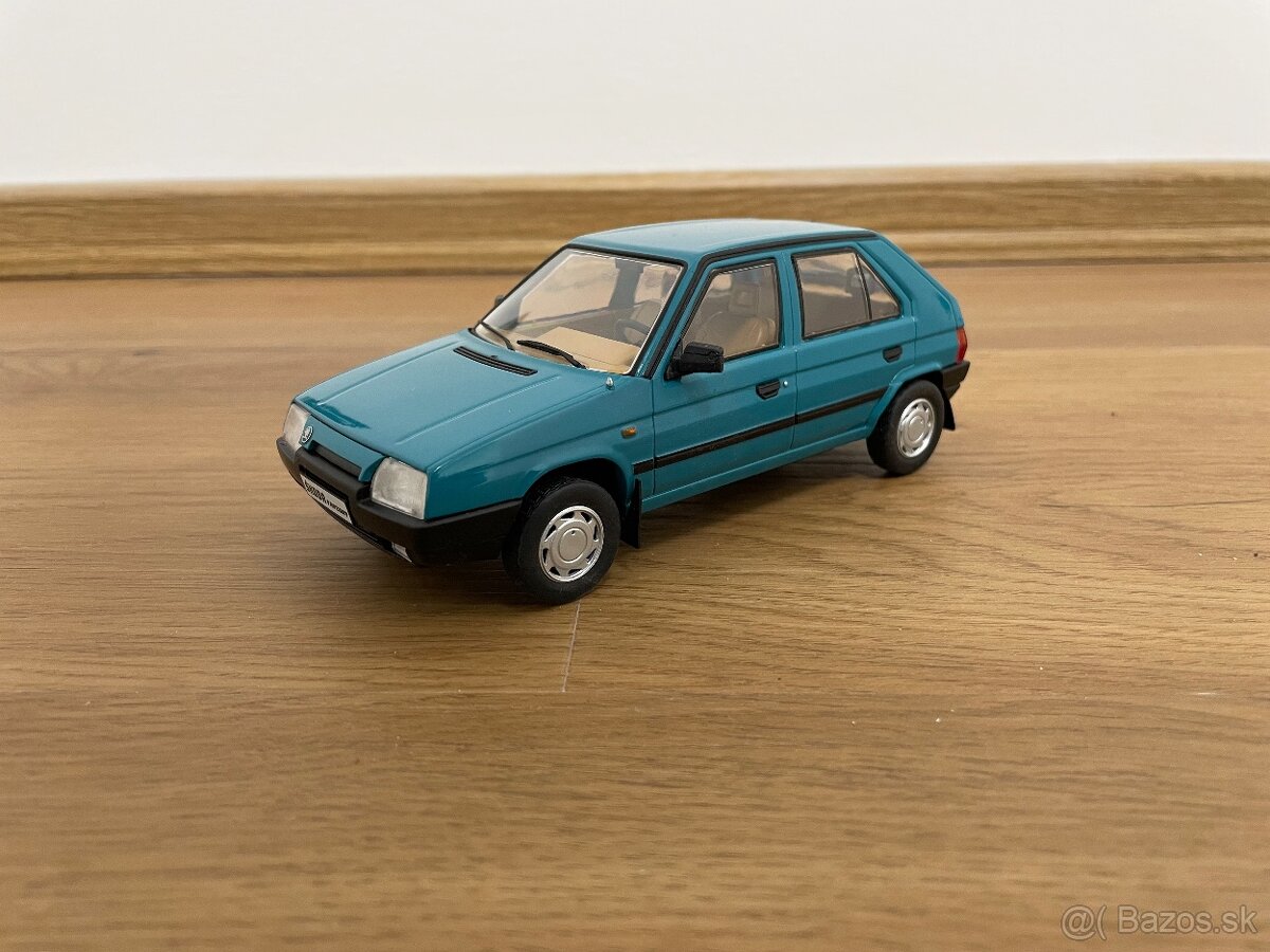 Škoda - modely 1:24 - 15
