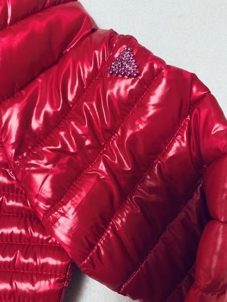 Ružovočervená metalická vetrovka GUESS originál - 15