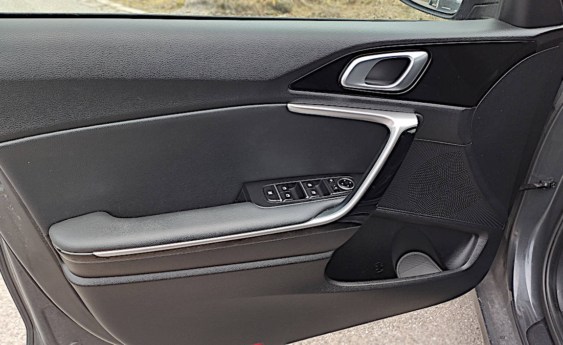 Kia Ceed SW combi 1.5 T-GDi Gold - 15