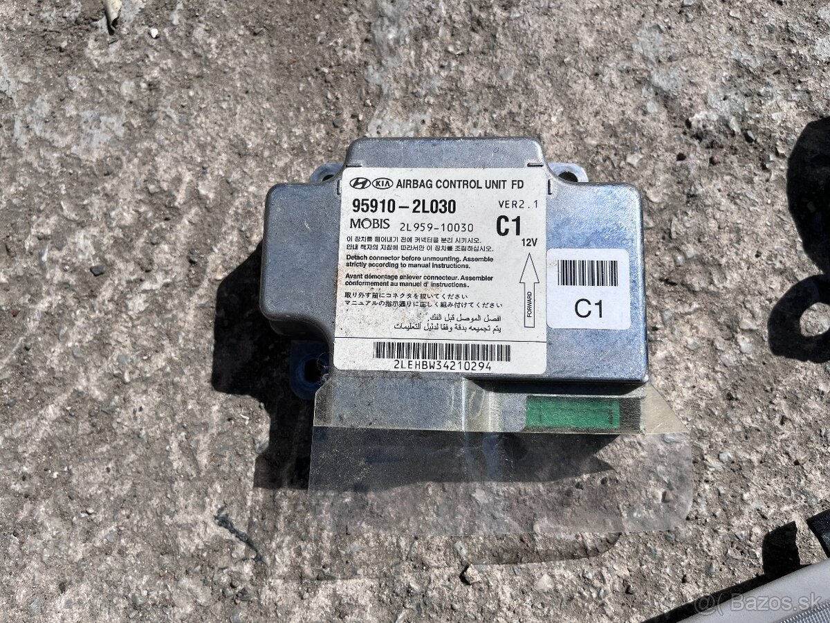 Hyundai i30 pristrojova doska, airbag, pasy, kruzok, sensor - 15