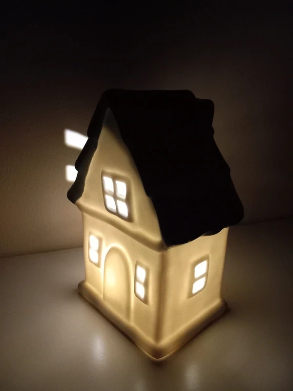 Keramický Led domček 16,5x12x8 cm - 15