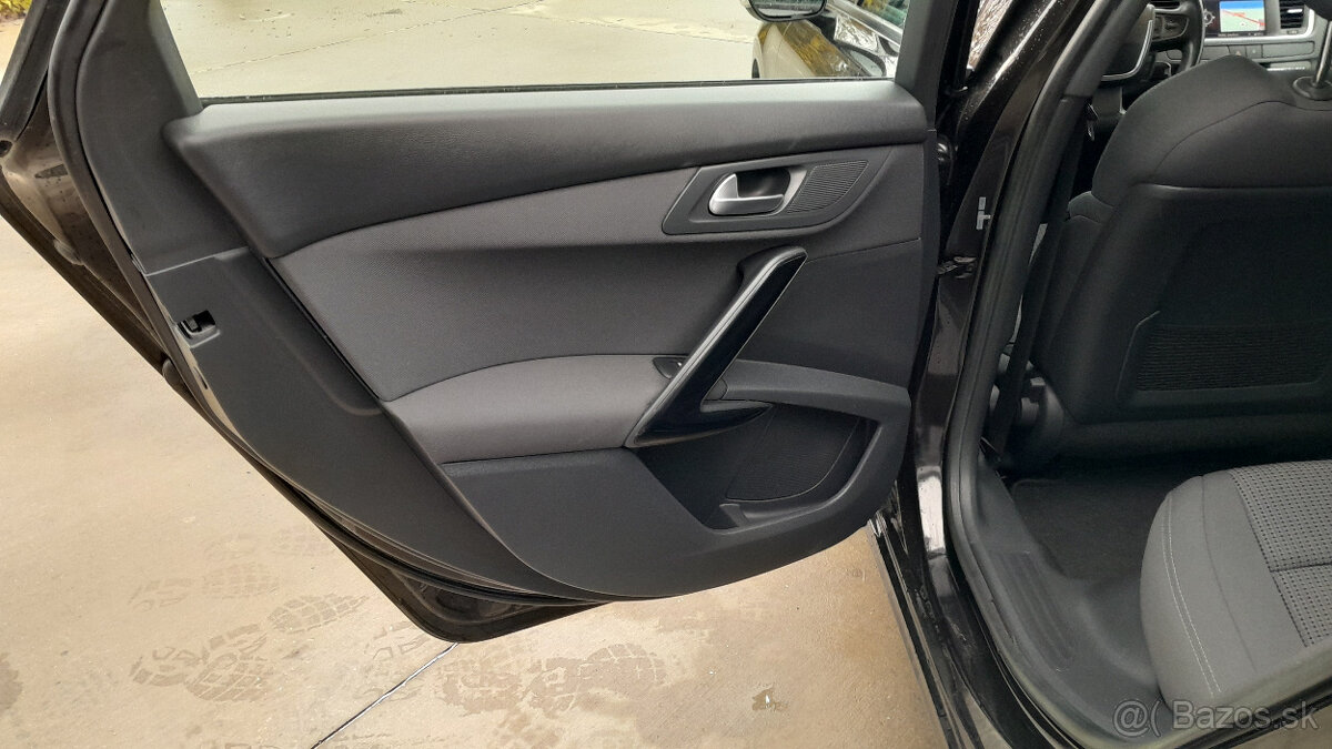 Peugeot 508 SW 1.6 THP --ťažné--2012--navi--panorama-- - 15