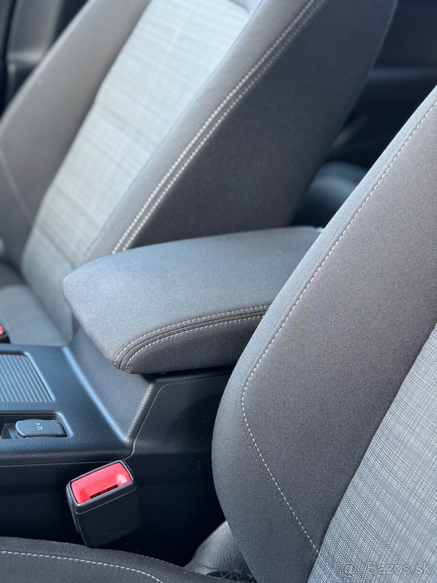 Volkswagen Passat Variant 2.0 TDI EVO Business DSG, DPH - 15