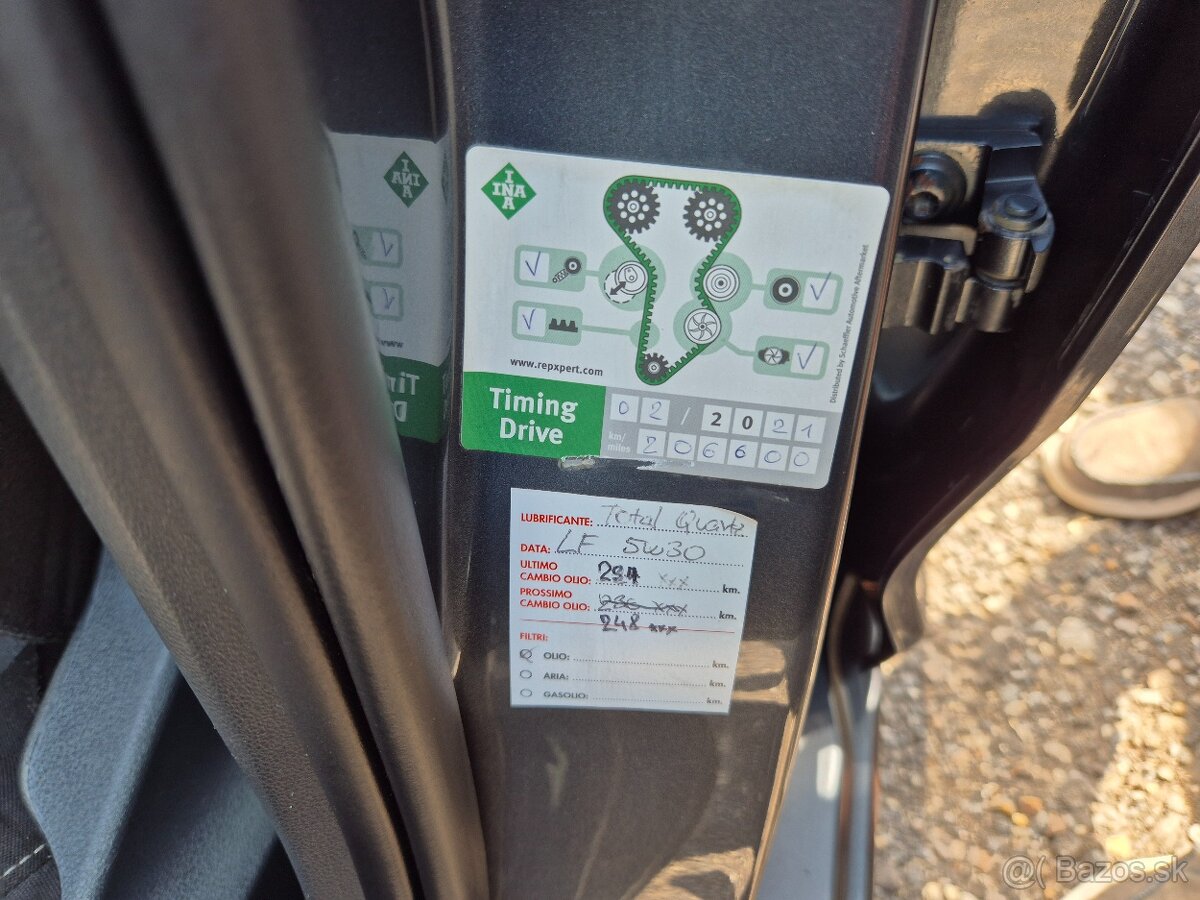 Škoda Rapid Spaceback SB 1.6 TDI 90k Ambition - 15