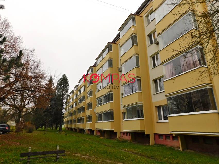 2 IZB. BYT S LODŽIOU PO REKONŠTRUKCII PRI PRIEHRADE - 15