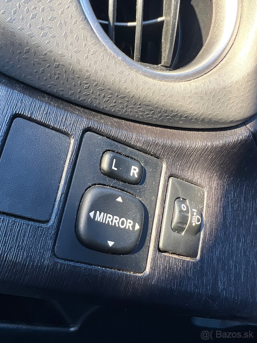 Toyota Yaris 1.33I Dual VVT-i Style SK - 15