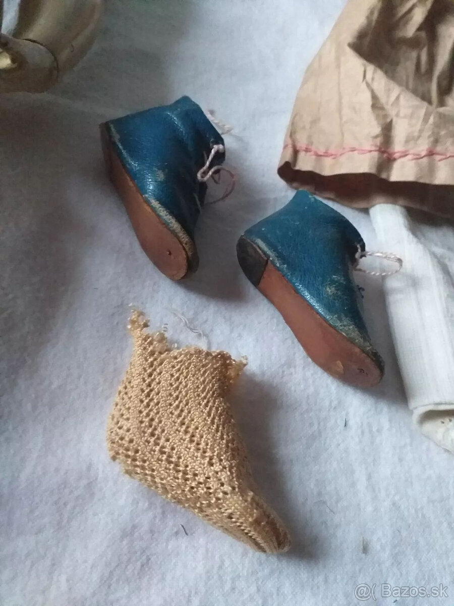 Stará bábika na reštaurovanie. Označte pre identifikáciu. - 15