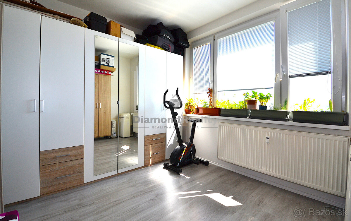 PREDANÝ 4-izbový byt Košice III, rekonštrukcia, klimatiz - 15