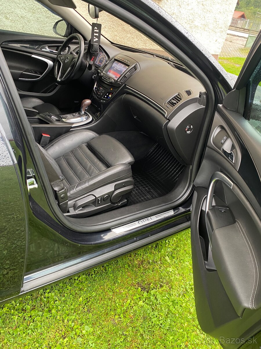 Opel Insignia Sports Tourer SW 2015 - 15