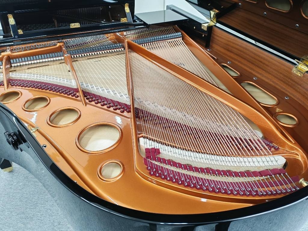 Bösendorfer investičný klavír - 15
