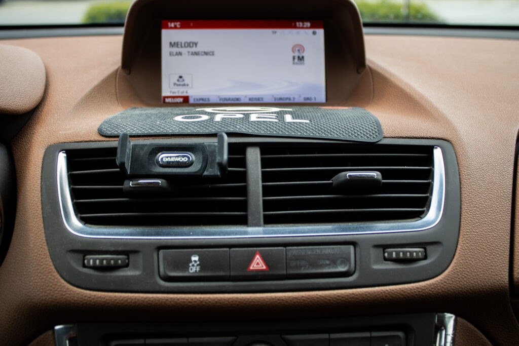 Opel Mokka 1.7 CDTI S/S 4x4 Enjoy (2014) - 15