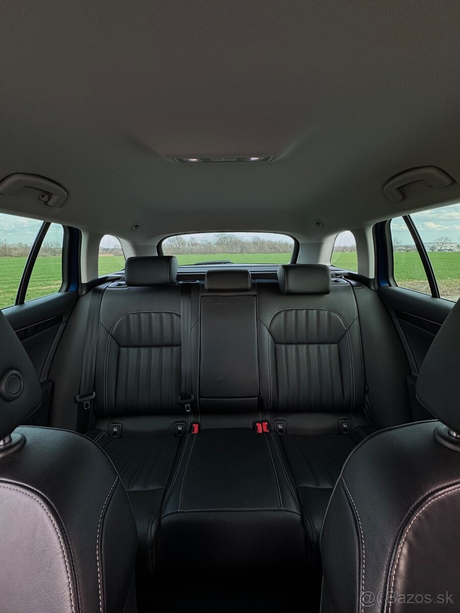 Škoda Superb Combi 2.0 TDI L&K DSG - 15