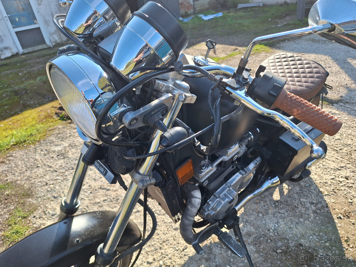 Kawasaki LTD 450 - 15