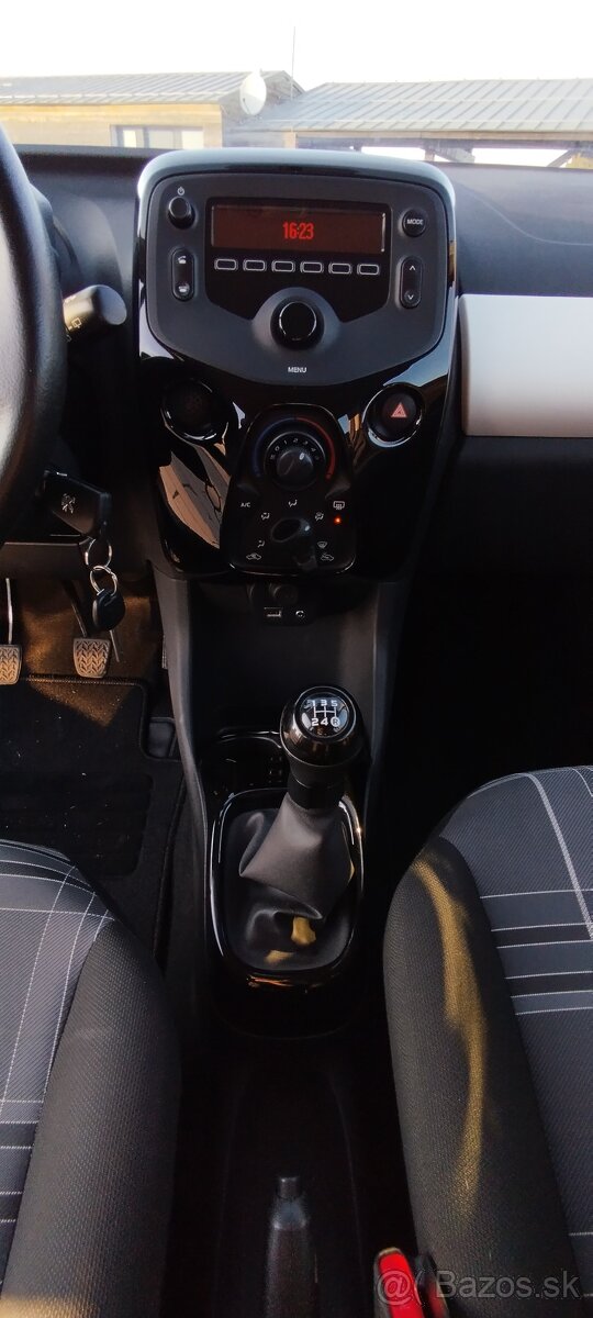 Peugeot 108 1.2 r.v.2018 96tis km - 15