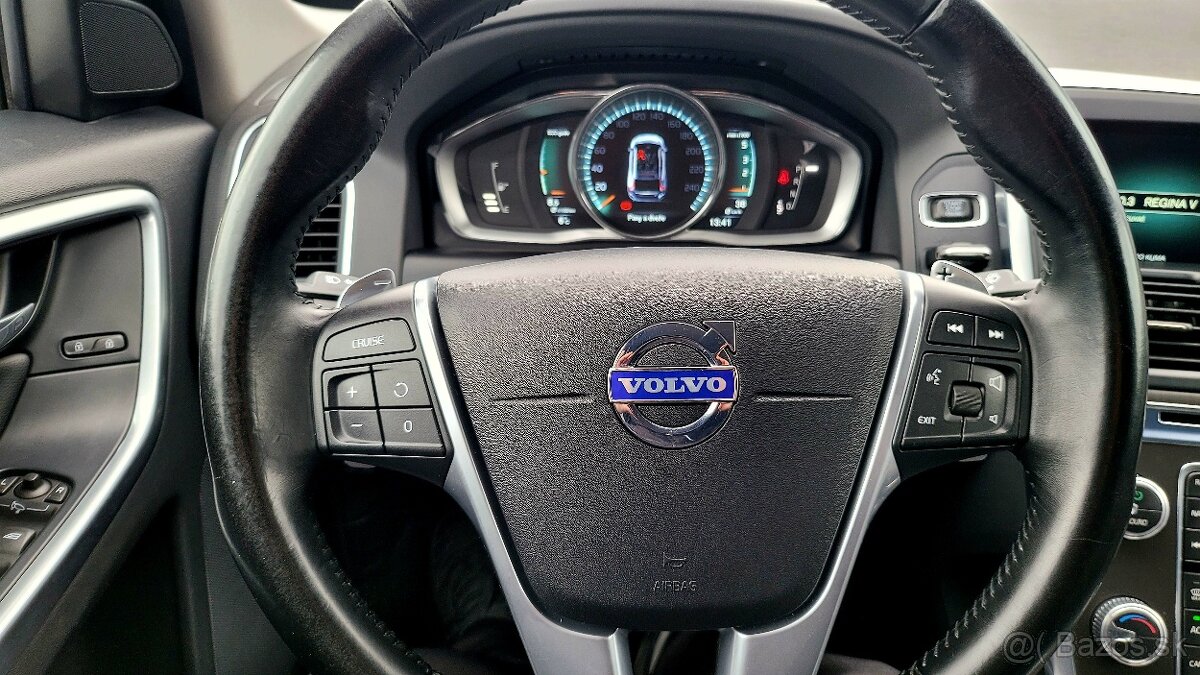 Volvo XC60 2.4 D5 -158kw AWD 4x4 - 15