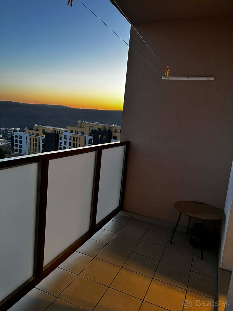 1,5 izbový byt na prenájom - 15