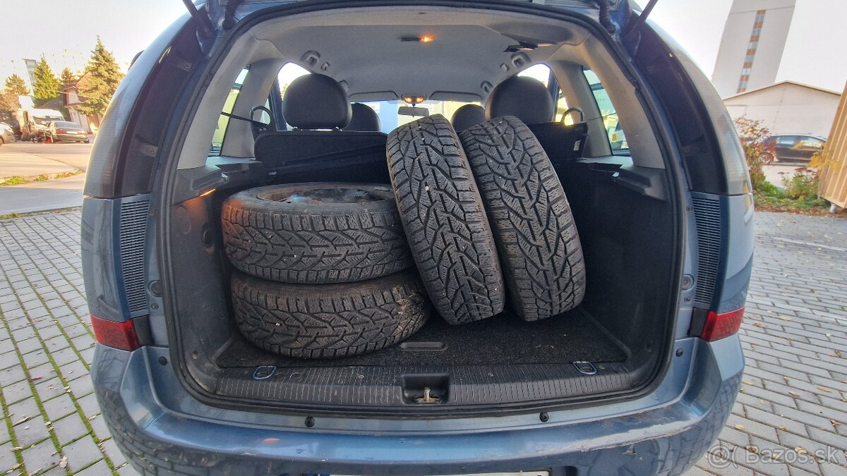 Opel Meriva 1.3 CdTi spotreba 4L/100km - 15