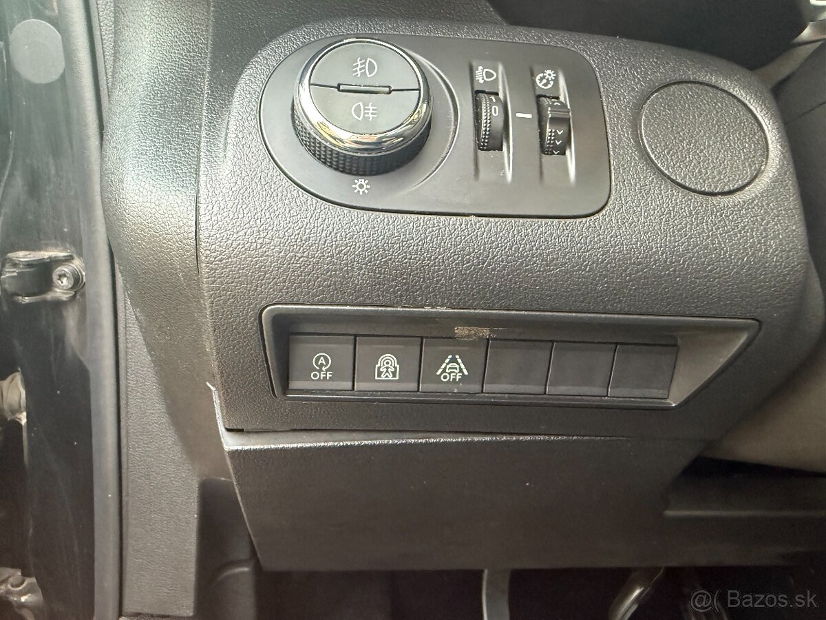 Opel Combo Life 1.2 81KW - 15